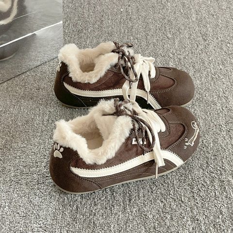 Brown fleece-lined trainers with cream laces